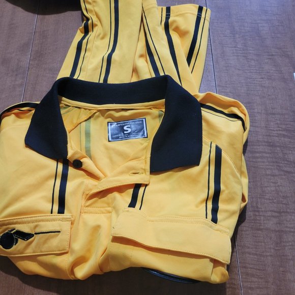 💜Referee Shirt Small Soccer The Whistle Line Brand - Picture 6 of 8